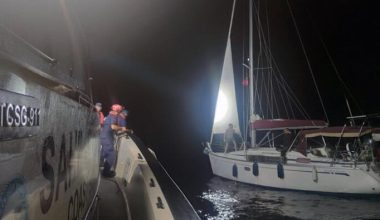 Denizden kaçmaya çalışan 41 FETÖ’cü yakayı ele verdi
