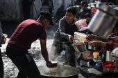 570 binden fazla Gazzeli yıkım düzeyindeki açlıkla karşı karşıya