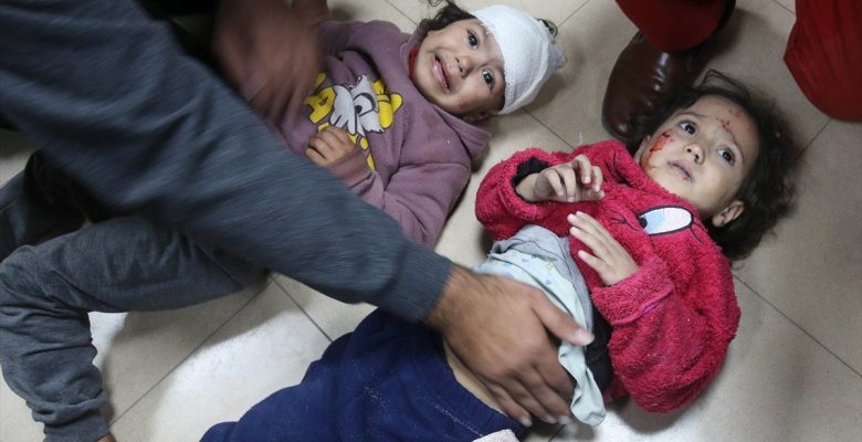 Gazze’de 5 yaş altı yüz binlerce çocuk açlık sebebiyle ölümle karşı karşıya