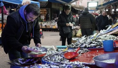 Bursa’da fena giden hava şartları balık fiyatlarını artırdı