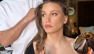 Serenay Sarıkaya kulisinden paylaştı